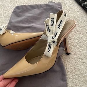 Nude j’adior slingback